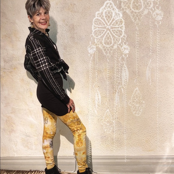 Meet your Posher, Wendy - Picture 2 of 6